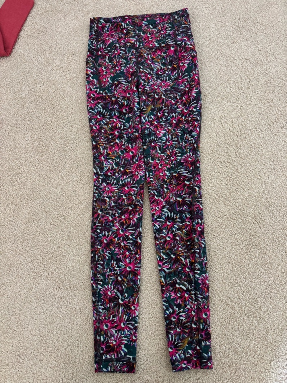 Lululemon Swift Speed High-Rise Tight Size 2 Floral Electric Multi Bright.
